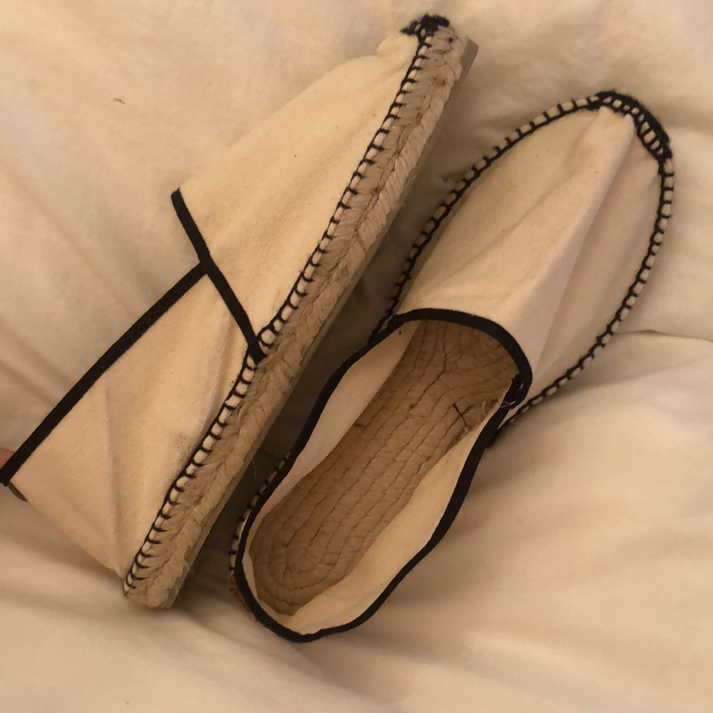 NWOT Tan & Black Espadrilles
